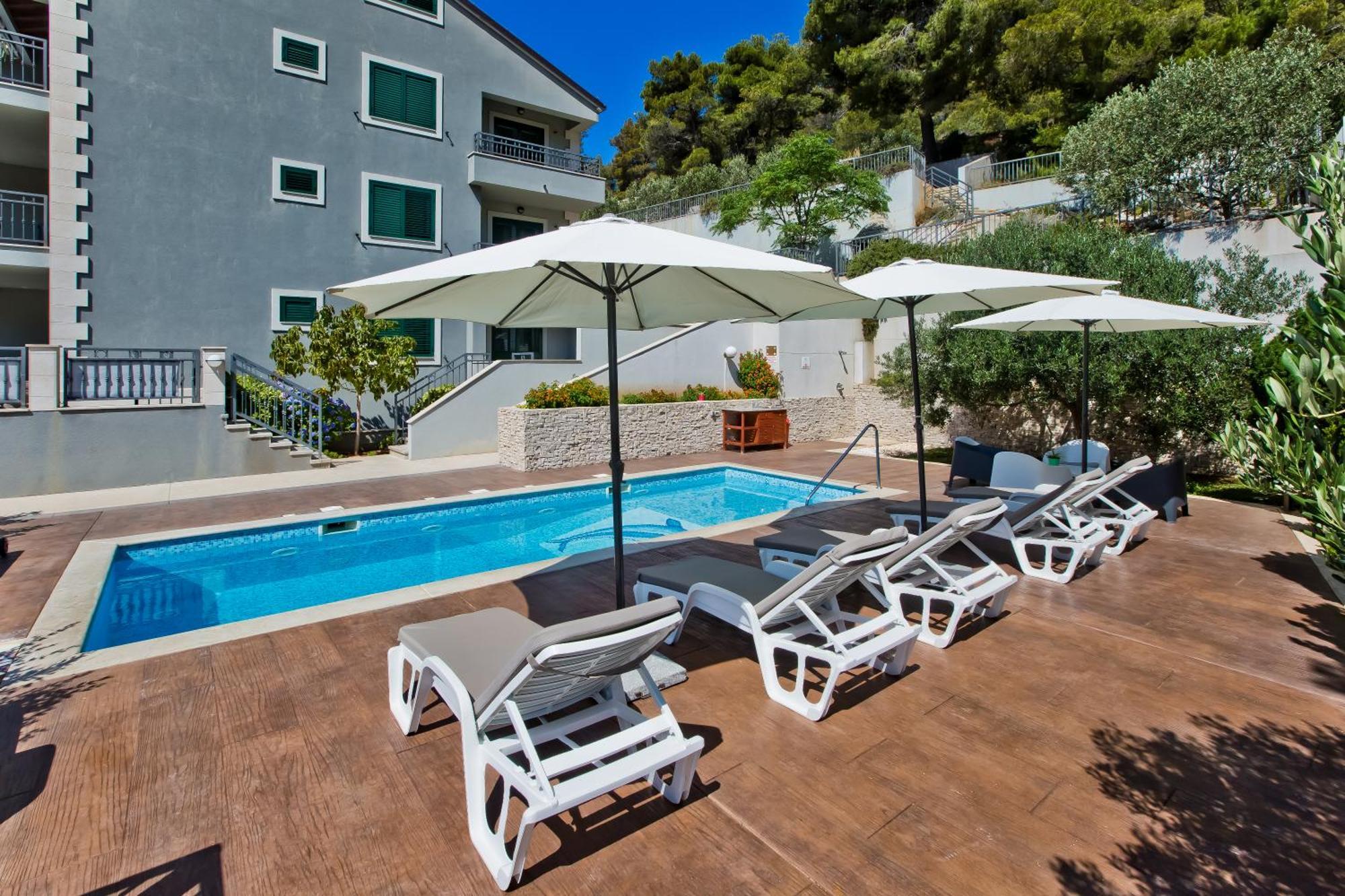 Luxurious Apartments Maslina With Beach Milna  Bagian luar foto